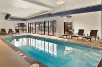 Hotel RL Cleveland Airport West Các khách sạn ở North Olmsted