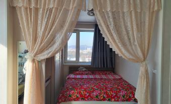 Fangdong Luanshanshan Apartment (Qingshan West Road)