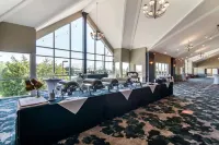 Clarion Hotel & Conference Centre Hotels in Abbotsford