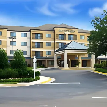 Courtyard Springfield