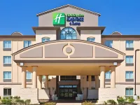 Holiday Inn Express & Suites Dallas East - Fair Park Hotels in Dallas