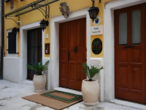 Villa Tuttorotto فنادق في روفينج