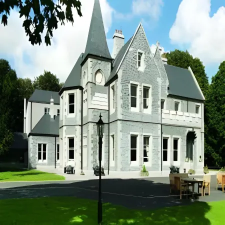 Mount Falcon Estate