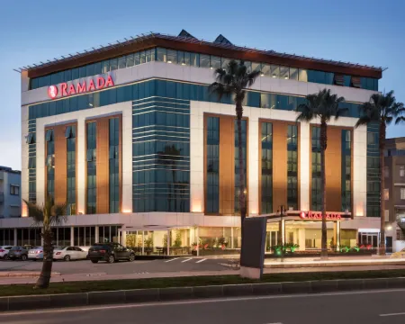 Ramada by Wyndham Mersin โรงแรมในเมร์ซีน