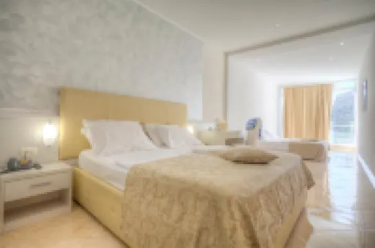 Hotel Hedera - Maslinica Hotels & Resorts