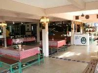 Monn Phu Phrai