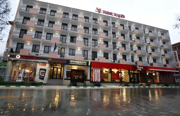 宜必思尚品皮特什蒂阿爾傑什酒店