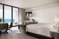 The St. Regis Longboat Key Resort Отели рядом с достопримечательностью «Public Beach Access»