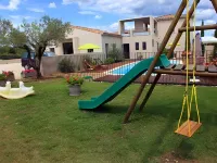 Patio de Violette Hotels in Arpaillargues-et-Aureillac