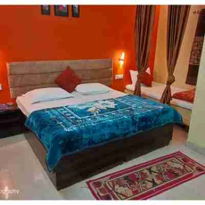 K & K Hotel Rooms