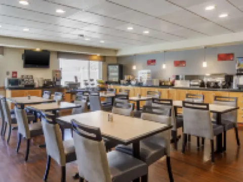 Best Western Plus Edmonds Harbor Inn Hotels in Edmonds