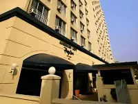 Plaza Inn American Loft Hotels near Perdizes
