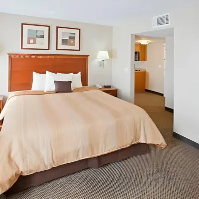 Candlewood Suites 醫療區印第安納波利斯DWTN 鄰近印第安納州費爾格朗茲的酒店