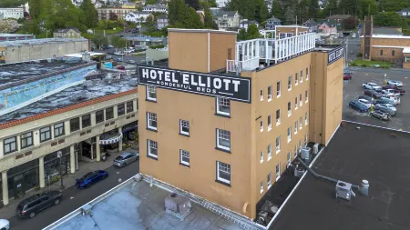 Hotel Elliott Отели в г. Астория