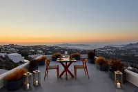 Arxegono Cave Houses Santorini