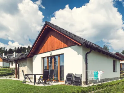 Residence Lipno Lipenská víla (The Little Mermaid)附近的飯店