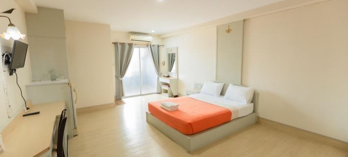 JRD Grand Place Lopburi Hotels in Lop Buri