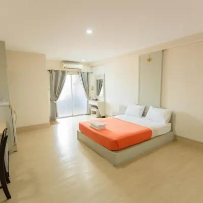 JRD Grand Place Lopburi 킹's 나라이 팰리스 주변 호텔