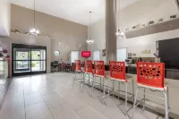 Red Roof Inn & Suites Clinton, MS Hotels in Clinton