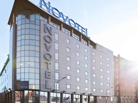 Novotel Paris 13 Porte d'Italie Отели рядом со станцией Porte D'Italie Station