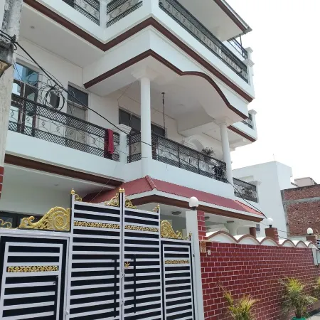 Varuna Palace Homestay