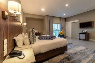 Central Hotel Ridge