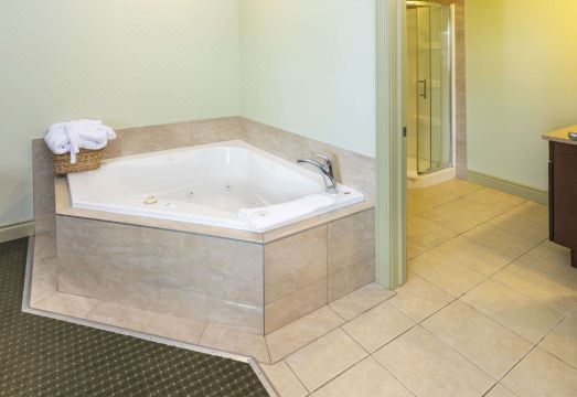 3. 퀄리티 인 & ..