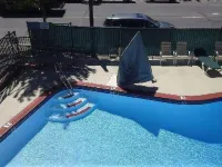 The Inn at Boatworks, Lake Tahoe Hotels in Olympic Valley