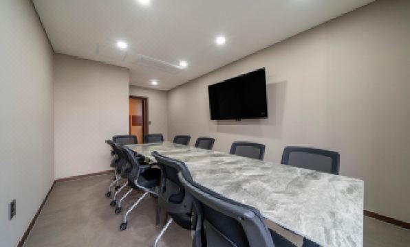 1. 하운드호텔 기장..