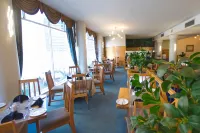Gooderson Tropicana Hotel فنادق في دوربان