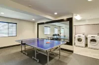 Homewood Suites by Hilton Stratford فنادق في Trumbull