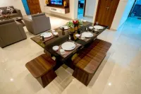 Mahas Vrindavan by Mahas Homestays - 3 BHK Flats - Fully Airconditioned - อพาร์ทเม้นท์