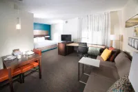 Residence Inn Augusta Hotel dekat Club Velvet