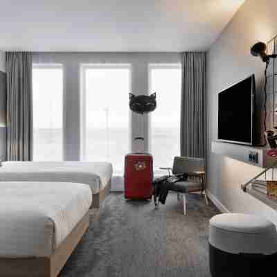 Moxy Lyon Airport Rooms