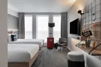 Moxy Lyon Airport