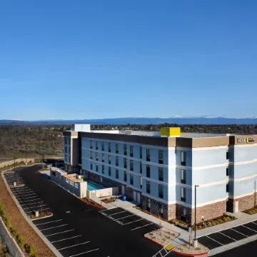 Home2 Suites by Hilton Redding