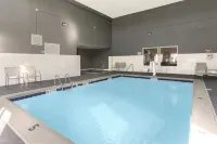 Baymont by Wyndham Bowling Green - Pool