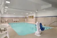 Hampton Inn Cincinnati-Kings Island - Swimmingpools