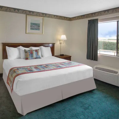 Travelodge by Wyndham Costa Mesa Newport Beach Hacienda Hotels near Balboa Pavilion