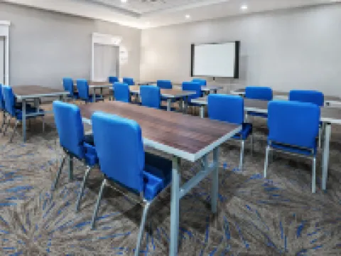 Home2 Suites by Hilton Austin Airport Hotels in Montopolis