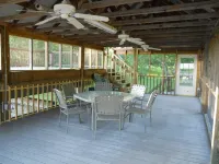 Beautiful  Lakefront Cabin with Unique Multi-Level Boat Dock (Now With WiFi)