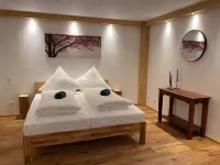 Neurenovierte 60m2 Fewo Xaverl zw. Stadt&bergen Hotels in Holzkirchen