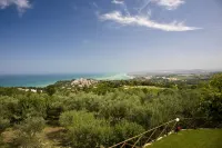 La Ginestra in the heart of the Conero park