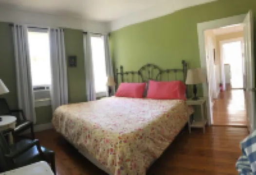 Historic New England Home ,Reunions Beach Pass