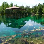 2bed 1bath LAKE MI Fishing Cabin WiFi AC Deck Firepit Kayak Paddle Boat Dock #9 Hotels in Brampton Township