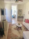 Historical Victorian 2 bedroom Flat 1 block from Beach JUST RENOVATED!