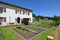 Apartment for 6 people Prémanon near Jouvencelles Hotels in Premanon