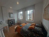 House located in the town center and at the foot of the bay of st Valéry sur somme Hotels near Eglise Saint-Martin