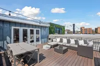 Roof Top Terrace Condo in DC 住宿飯店