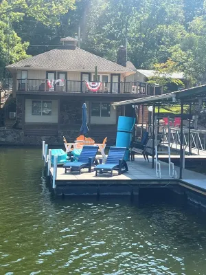 Newly Renovated 5 bedroom Lakefront Vacation Home with Private Boat Dock